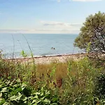 Seaside Charm In - By Traum Holiday home *