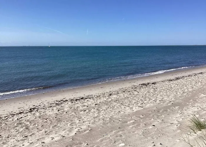 Дом отдыха Seaside Charm In - By Traum *